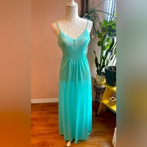Beautiful Vintage 'Linda Lingerie' Aqua Lacey Silky Nightgown